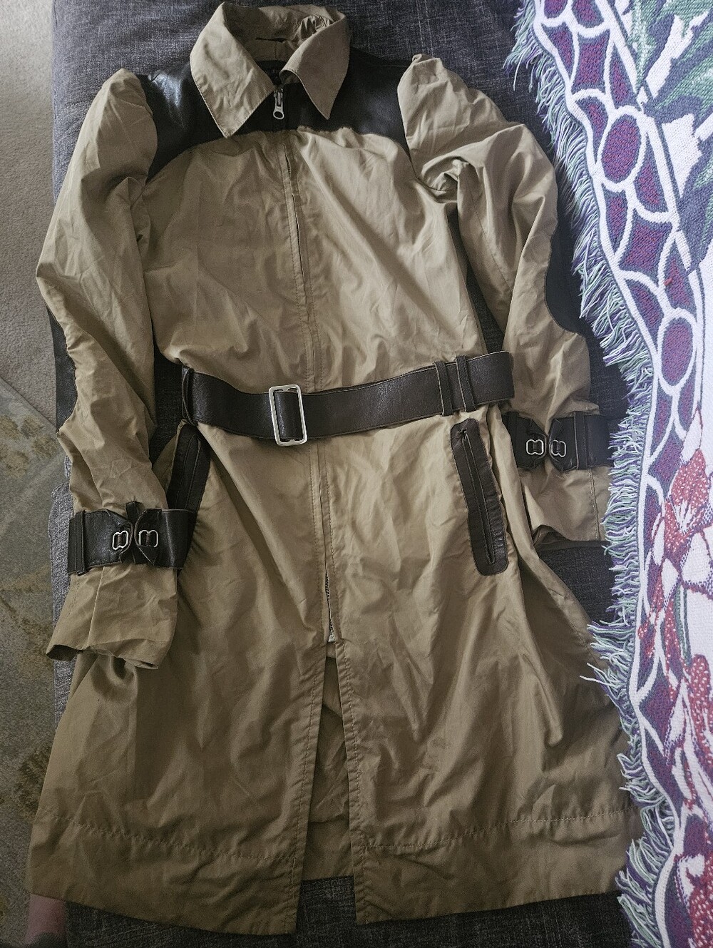 Rudsak Lightweight Tan Trench Coat With Leather Belt/Accents. 17ptp